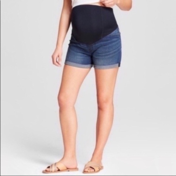 Isabel Maternity by Ingrid & Isabel Pants - Ingrid & Isabel Maternity MIDI Shorts